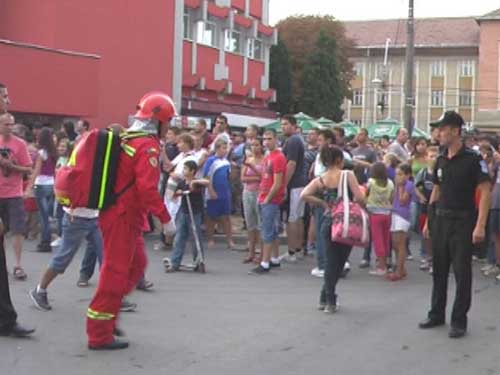 Foto Foc la Center (c) eMaramures.ro